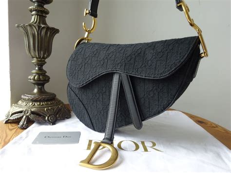 dior oblique saddle bag price|Dior saddle bag on model.